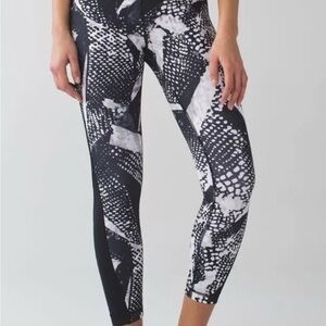 Women’s Lululemon Pace Tight Full On Luxtreme Static Mist 4 - EXCELLENT COND.!